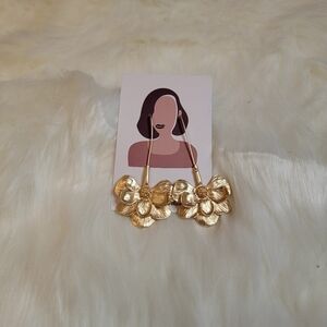 Long, flower drop earrings